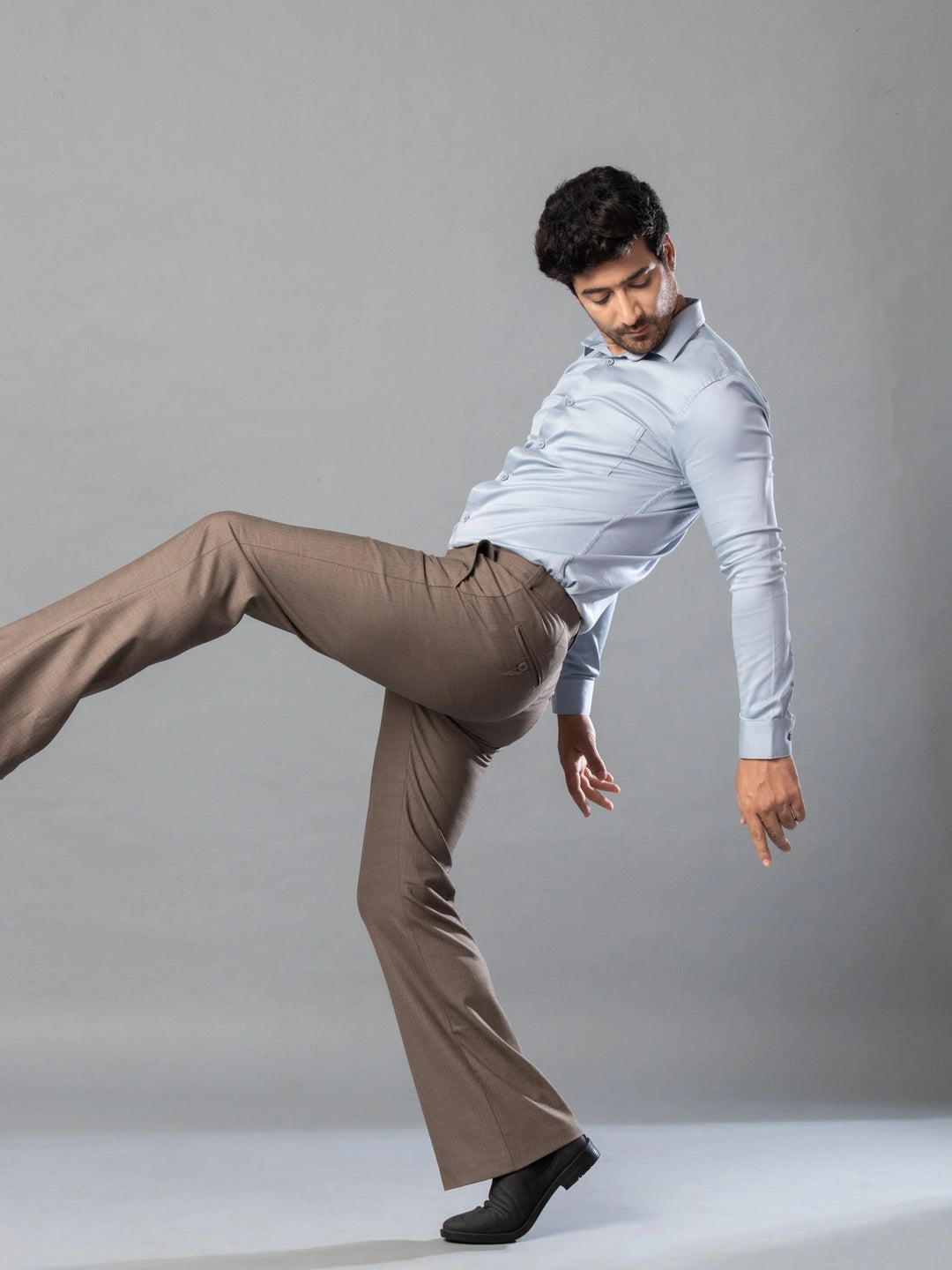 Earthy Fine Lining Bootcut Pant For Men