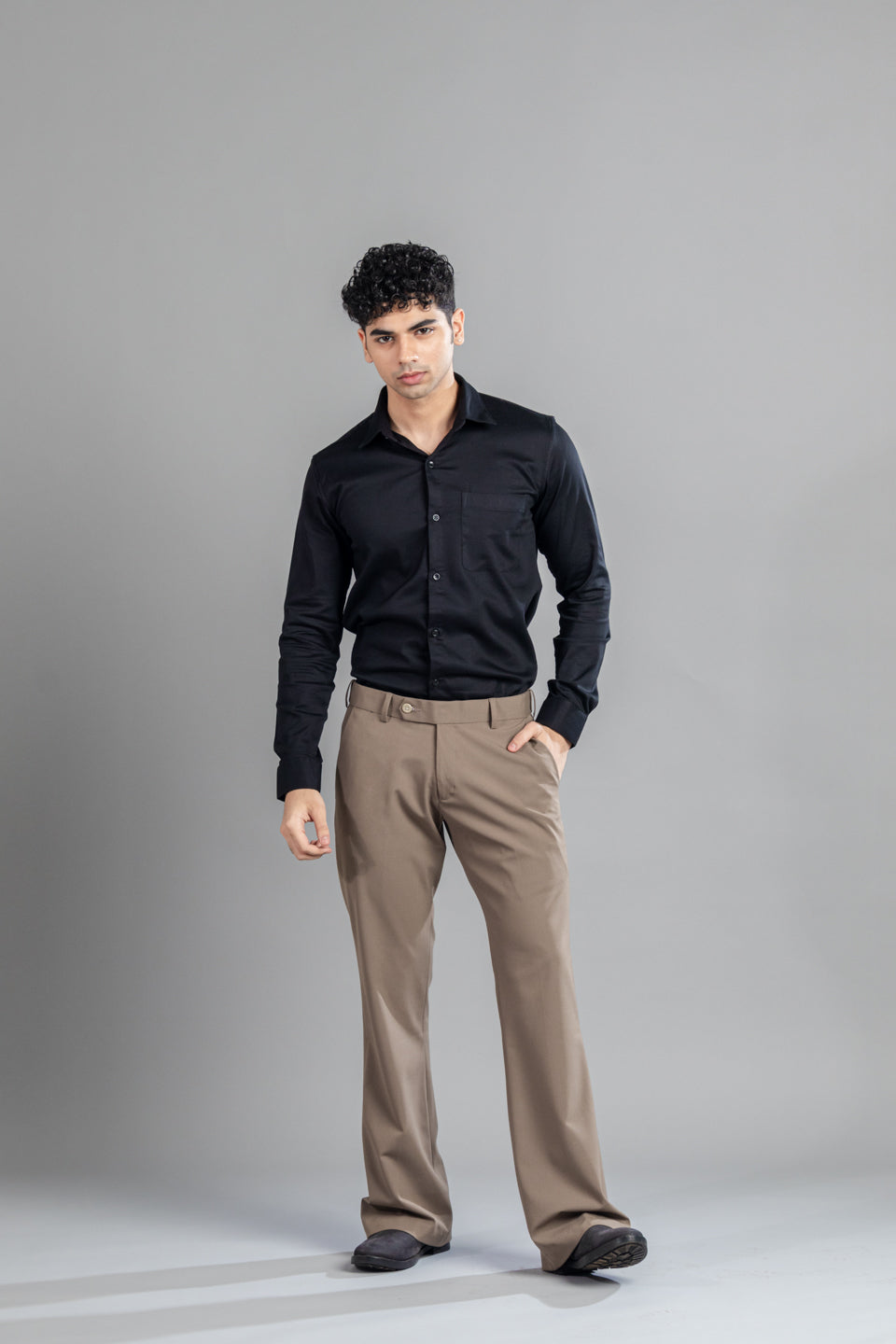 Mocha Bootcut Flexiwaist Pant – Front view