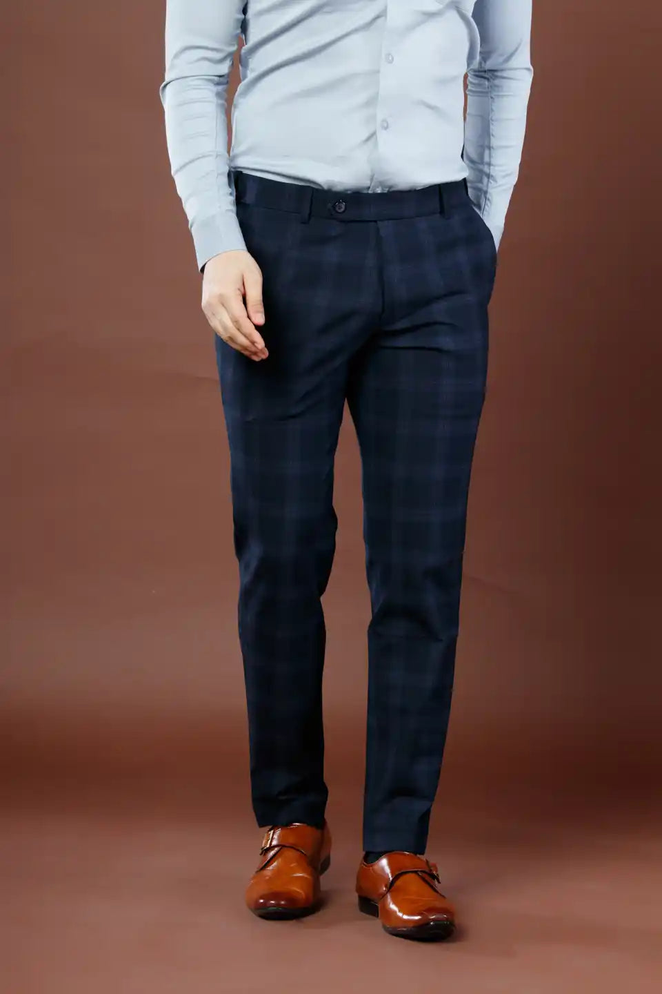 Men’s premium Electric Indigo Soho Checks Flexiwaist Pants - Front view