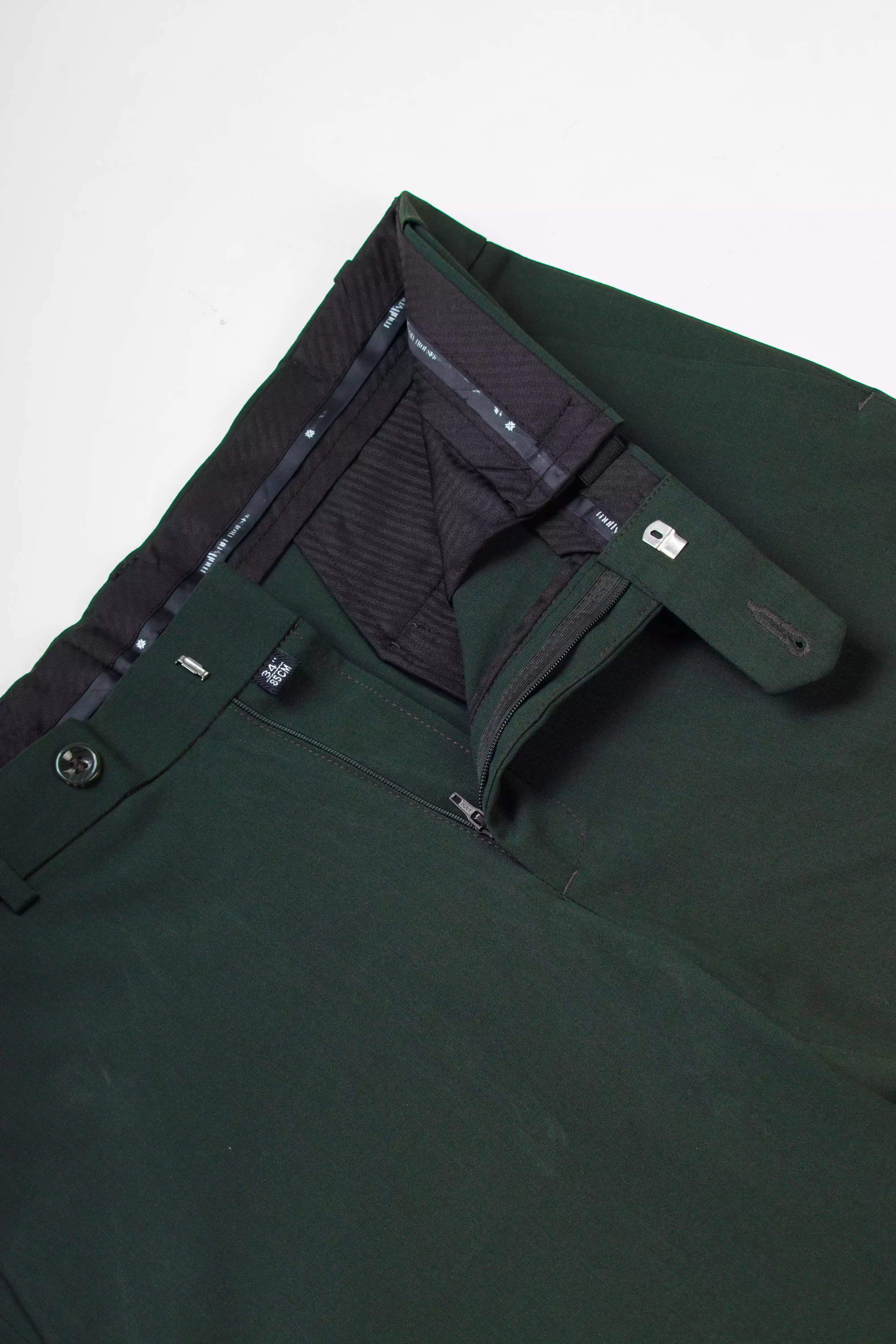 #color_Deep Olive