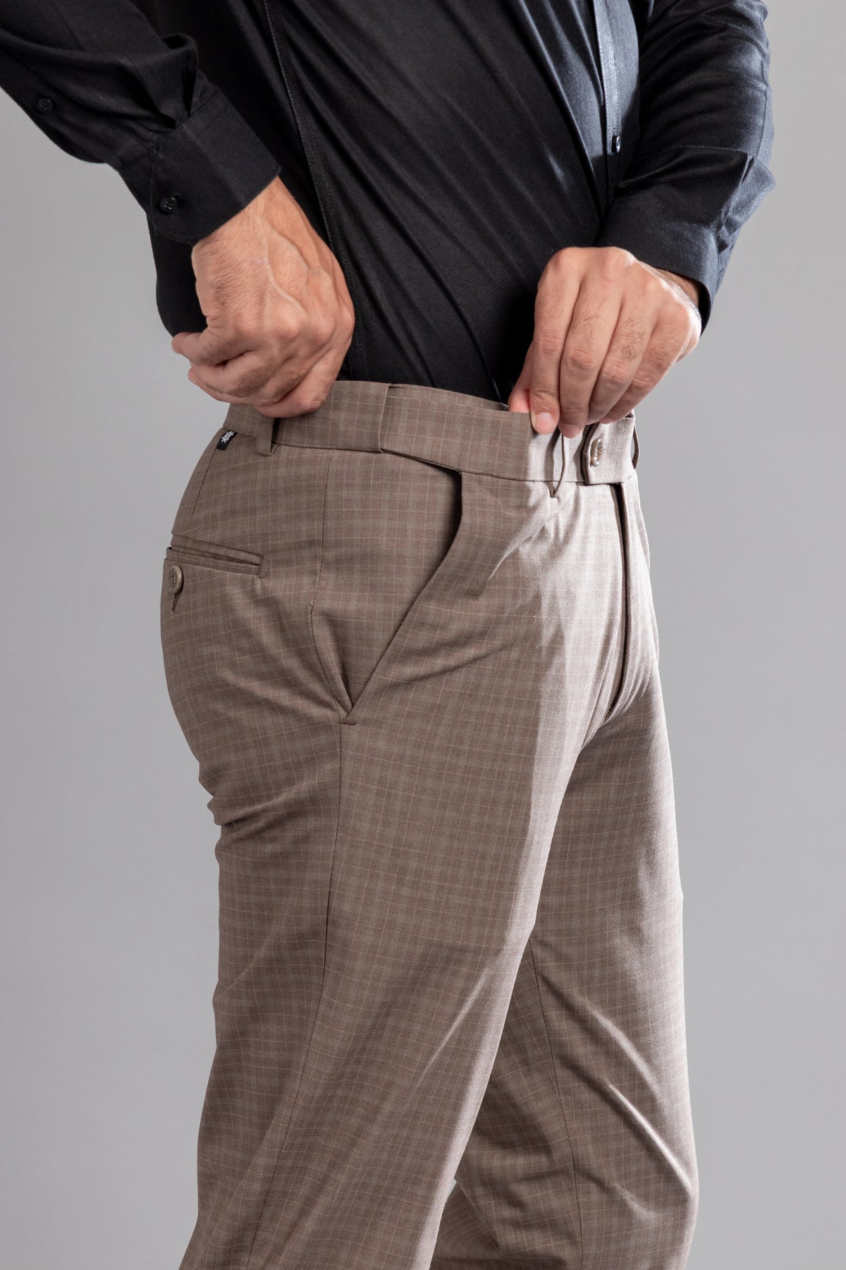 Brown Stone Box-in Checks Flexiwaist Pants - Ankle Fit