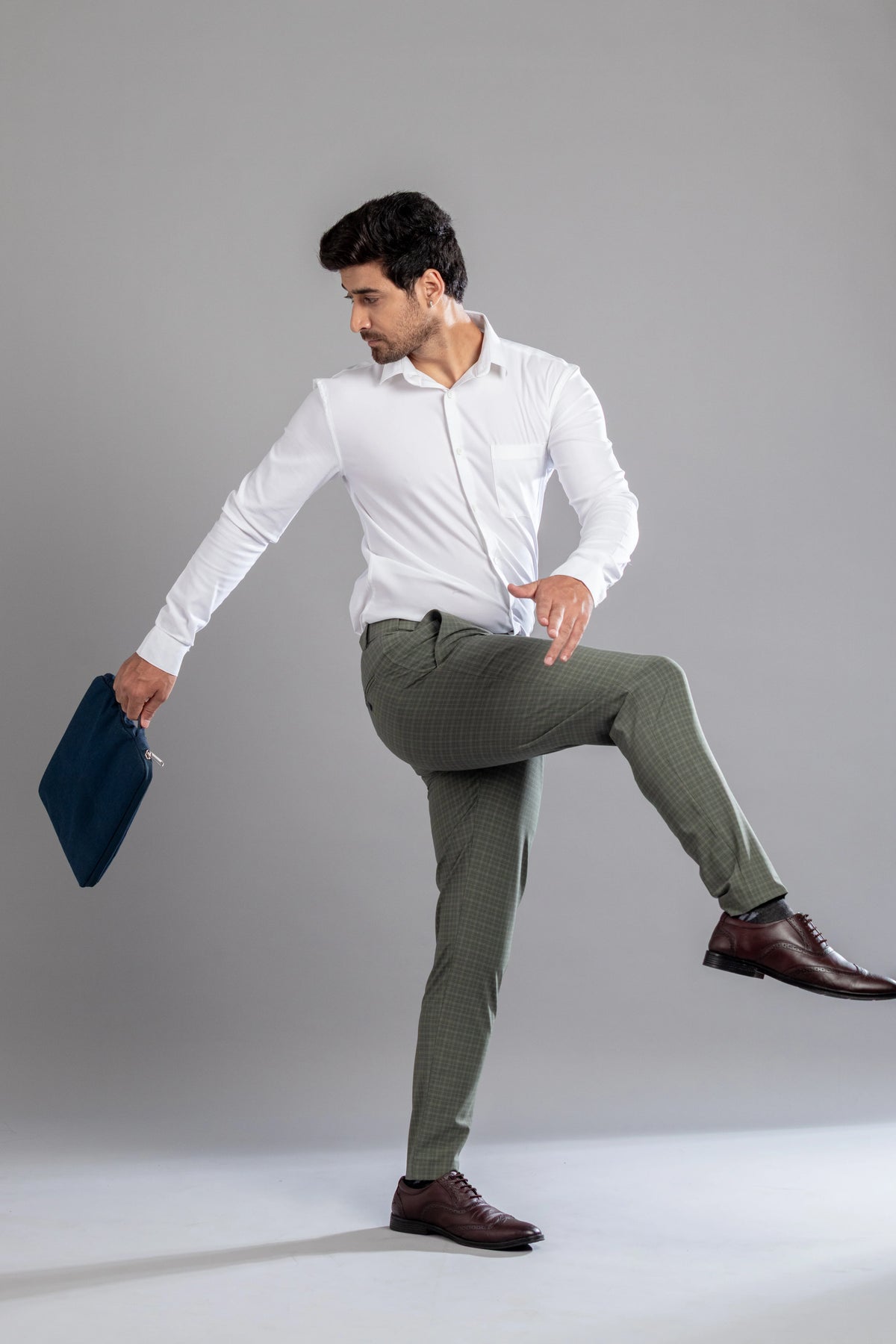 Vintage Green Box-in Checks Flexiwaist Pants - Ankle Fit