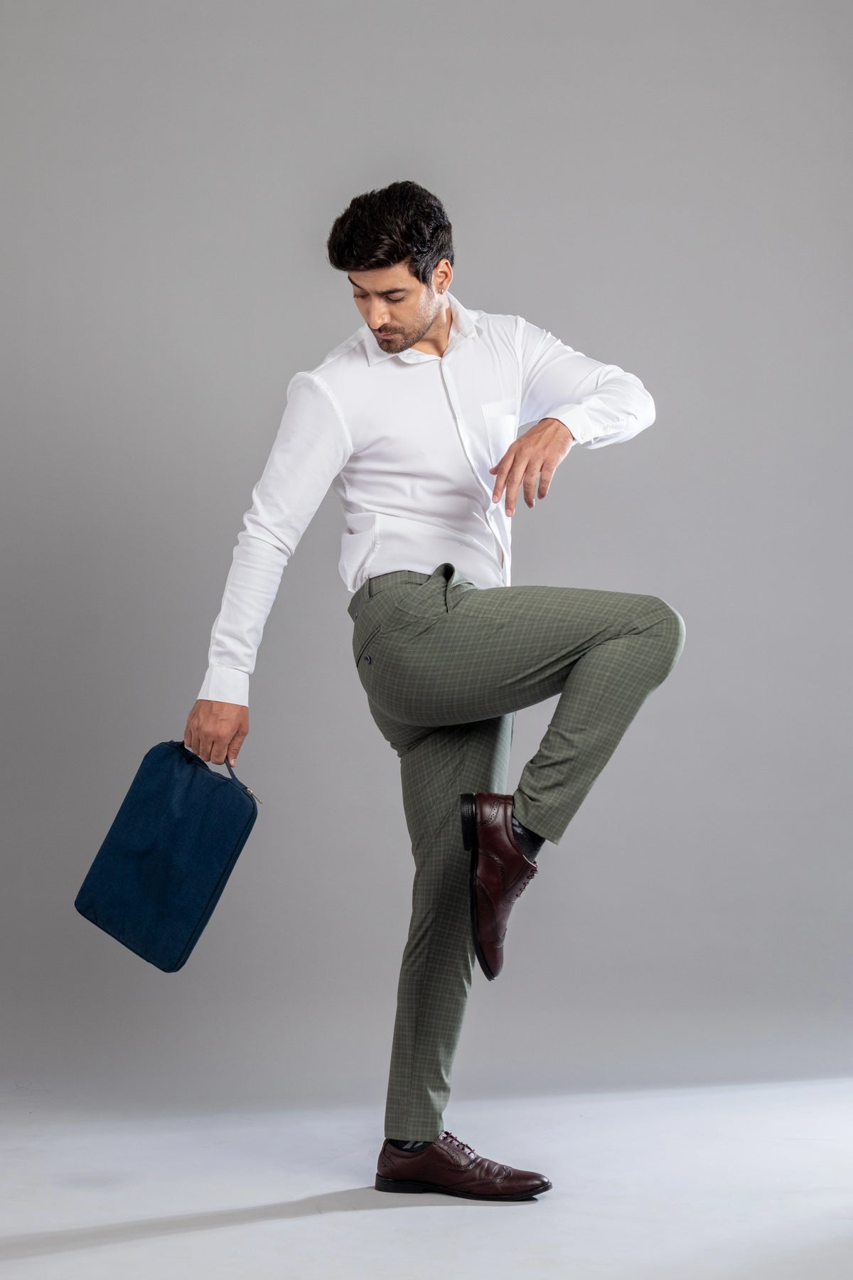 Vintage Green Box-in Checks Flexiwaist Pants - Ankle Fit
