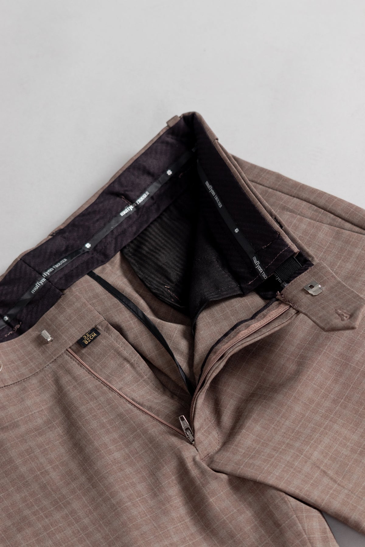 Brown Stone Box-in Checks Flexiwaist Pants - Ankle Fit