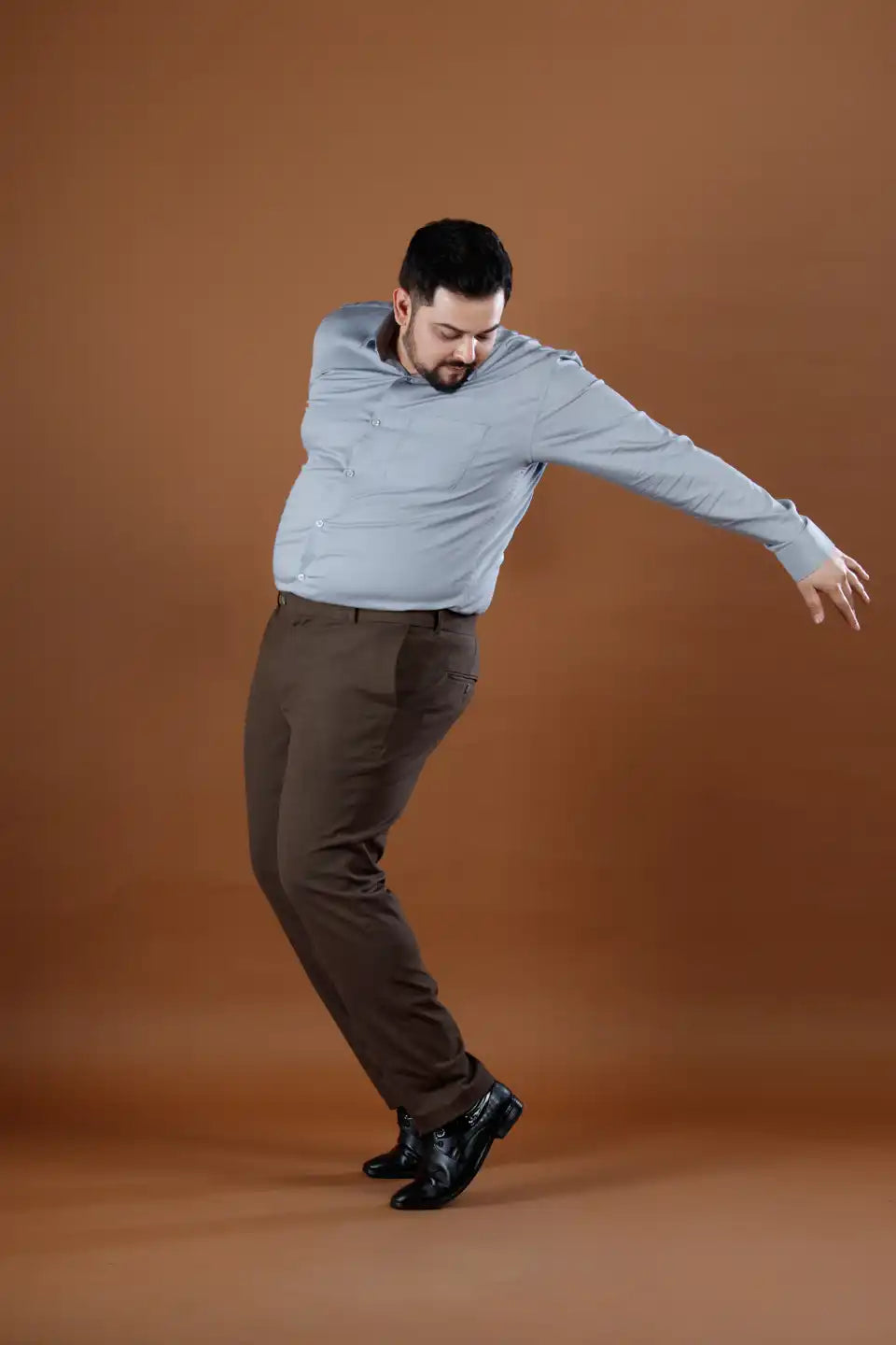 Men’s premium Wood Brown Flexiplus Block Checks Pants - Lifestyle view