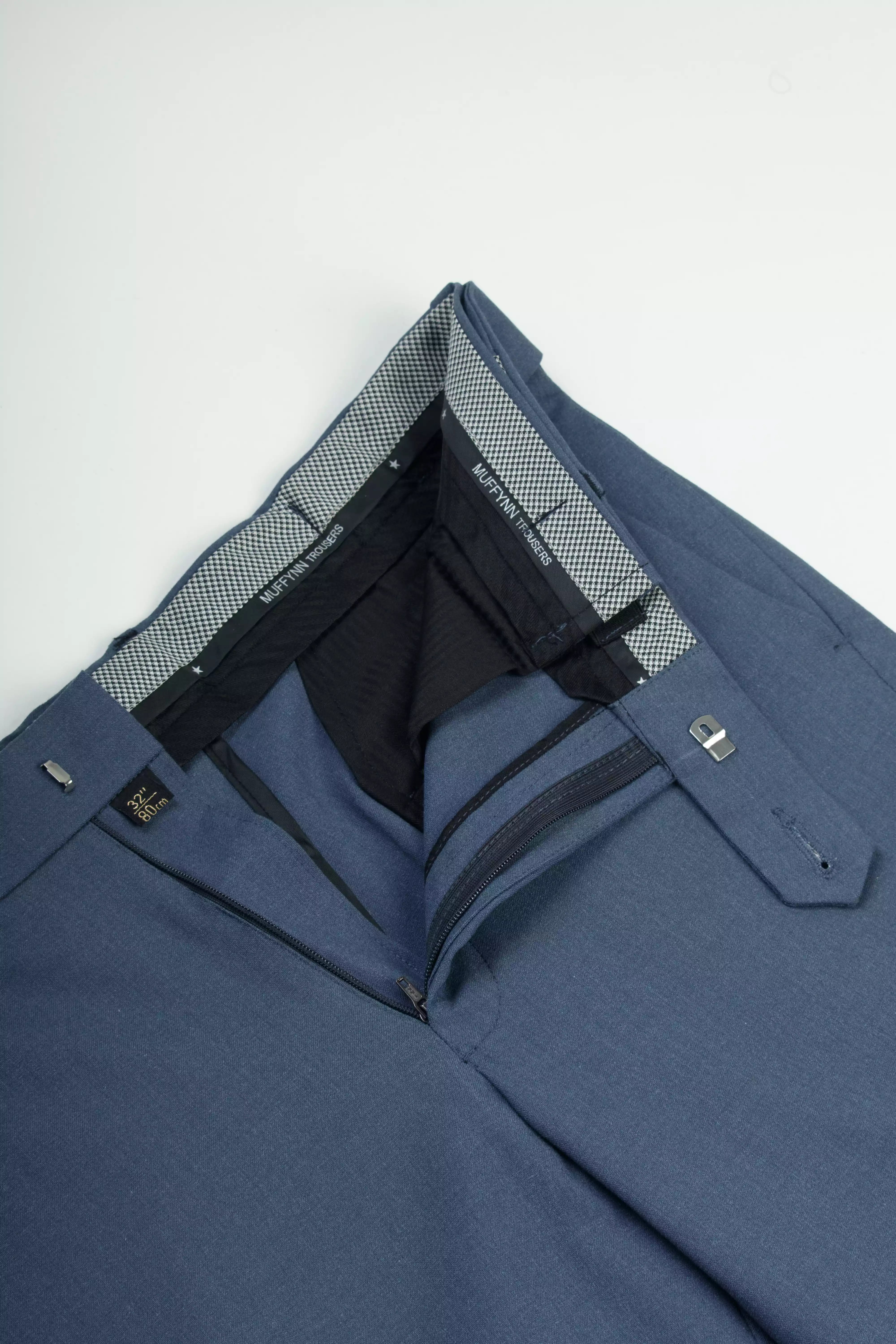 Men’s premium Denim Blue FlexiPlus Straight Fit Pant - Fabric view