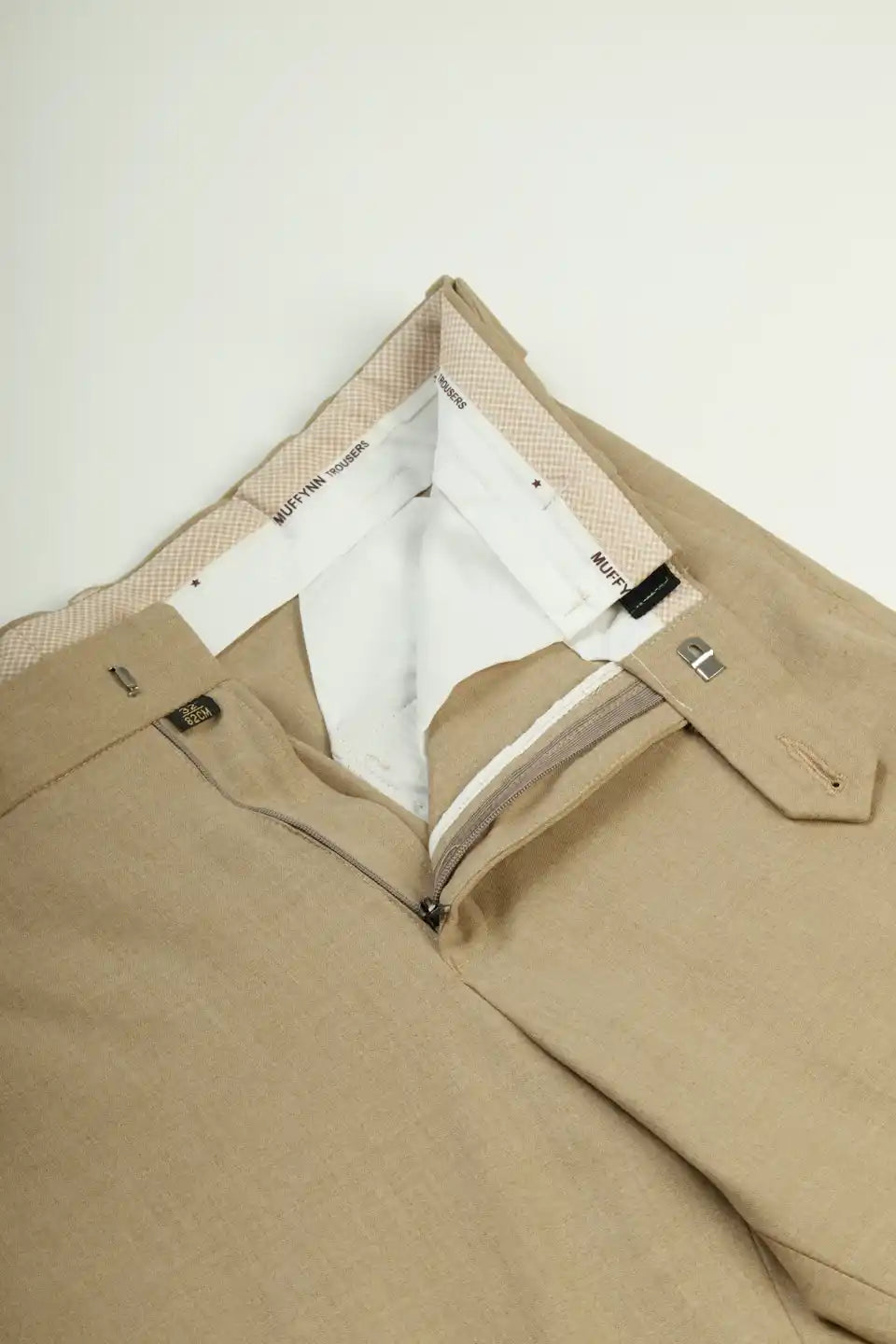 Men’s premium Sandstone FlexiPlus Straight Fit Pant - Fabric view