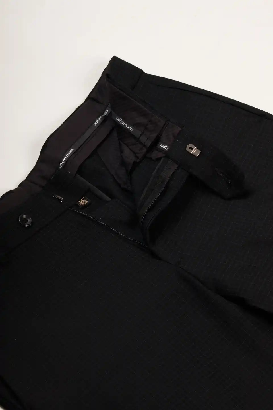 Men’s premium Black Square Checks Flexiwaist Pant - Fabric view