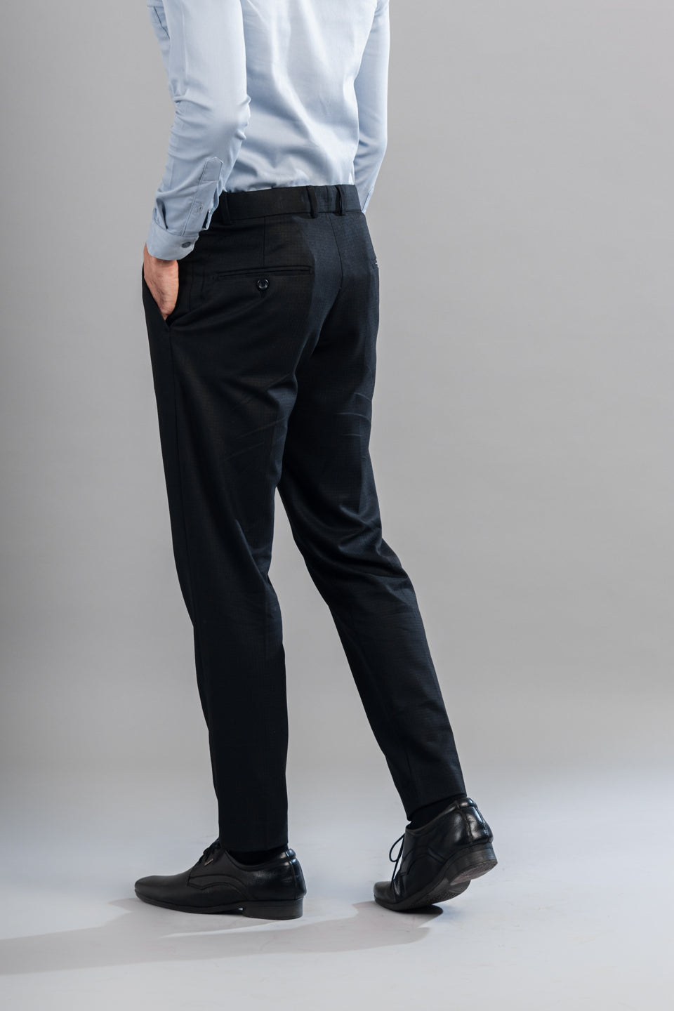Men’s premium Bison Warp Checks Flexiwaist Pants – Back view