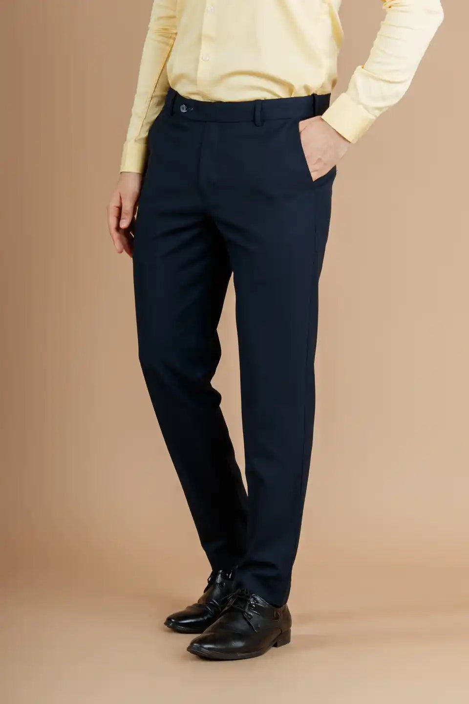 Men’s premium Warp Checks Flexiwaist Pants Iguana- Front view