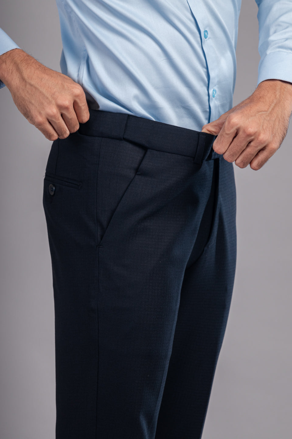 Warp Checks Flexiwaist Pants Iguana- Side view