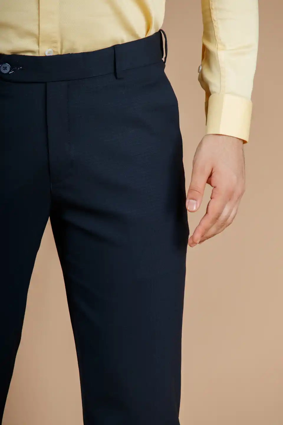 Men’s premium Warp Checks Flexiwaist Pants Iguana- Front view