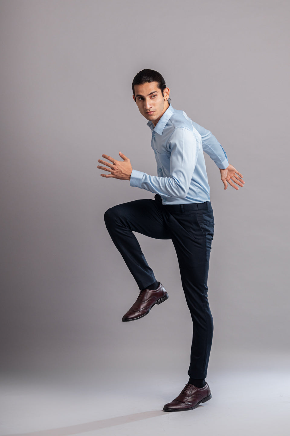 Warp Checks Flexiwaist Pants Iguana- Lifestyle view