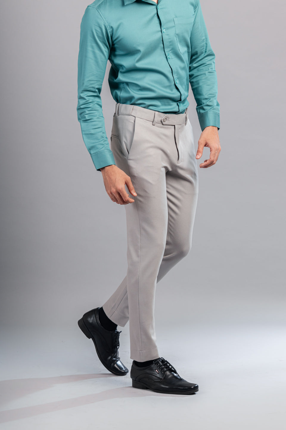 Men’s premium Unicorn Warp Checks Flexiwaist Pants - Lifestyle view