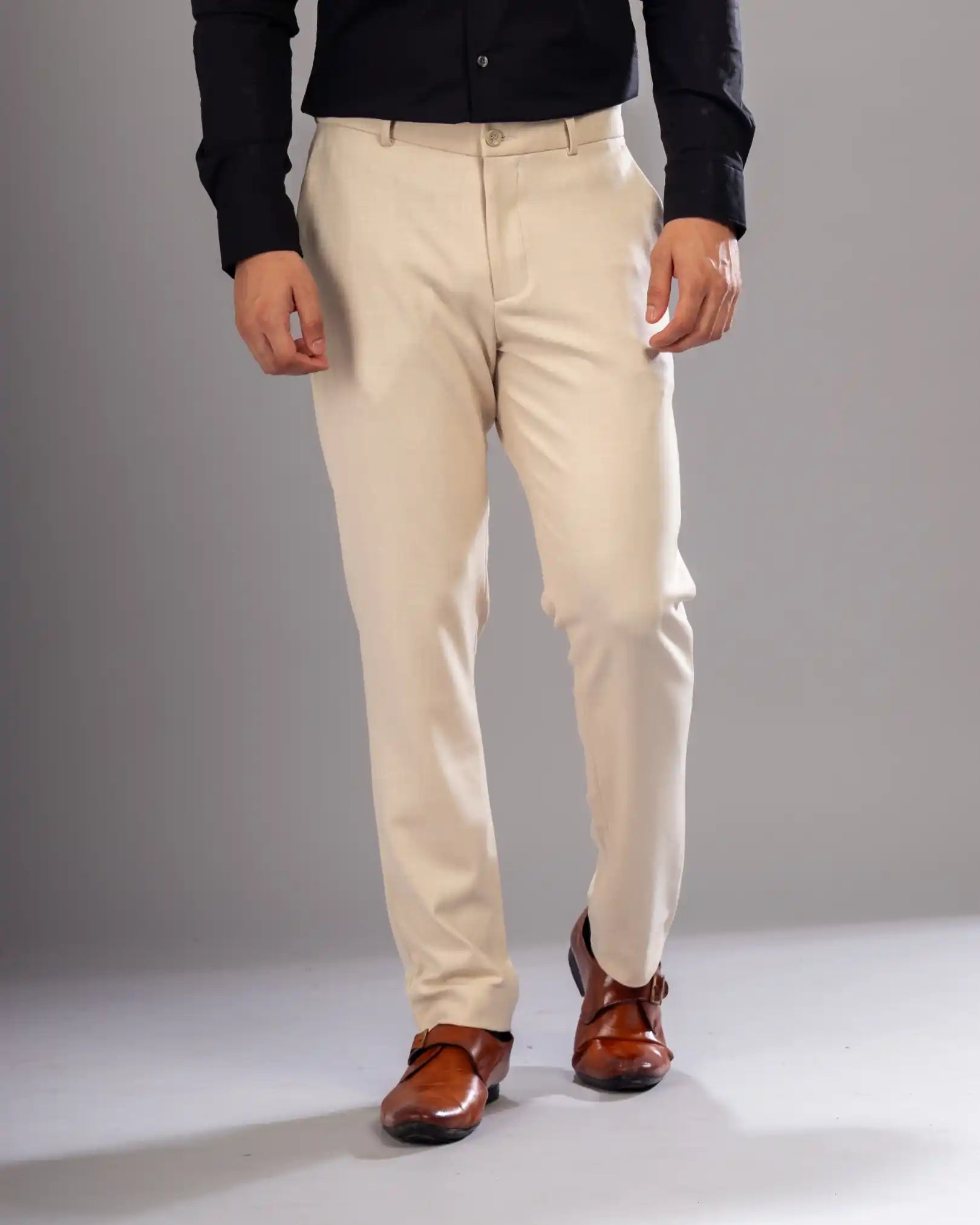 Men’s premium Cream Truefit all day pants - front view