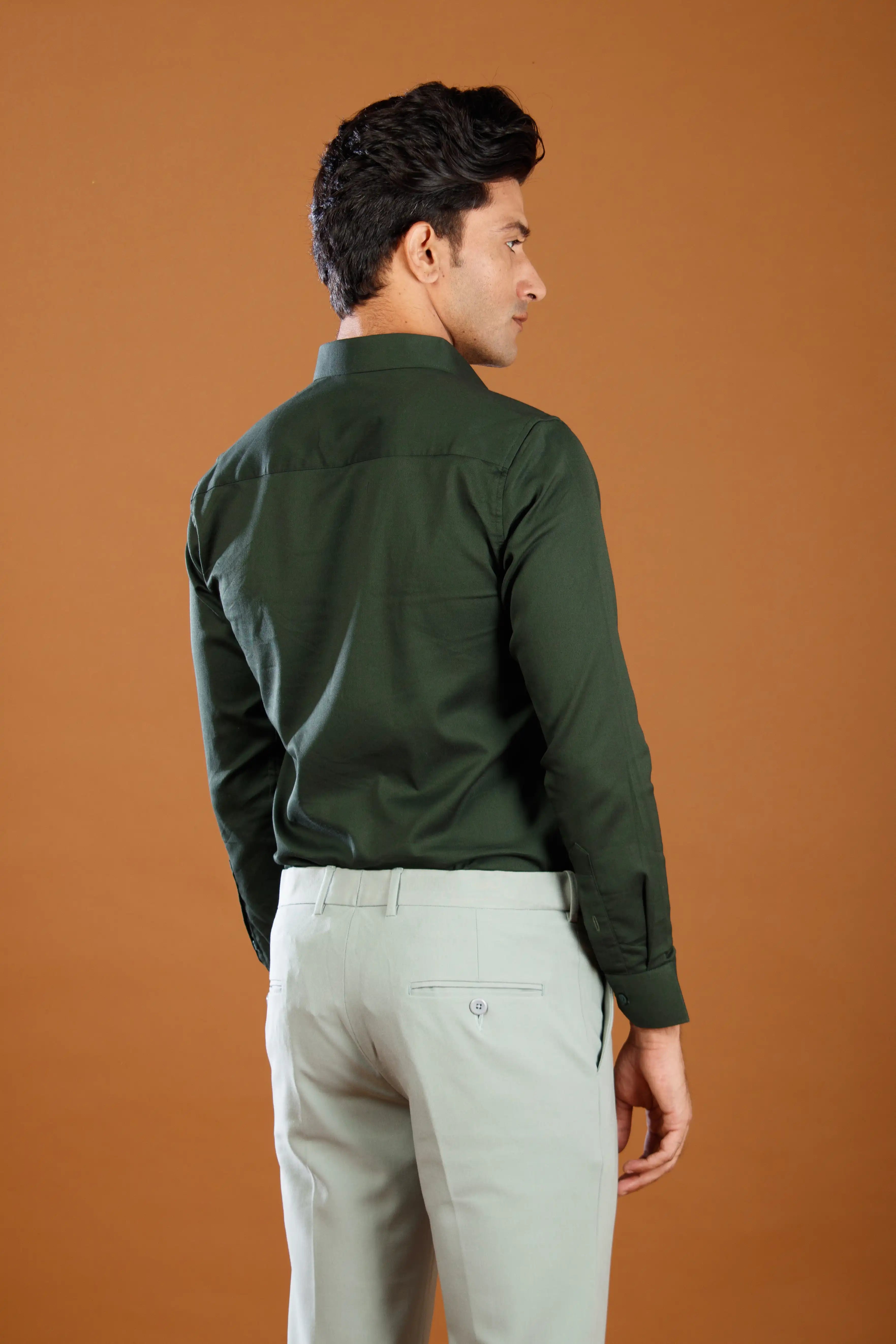 #color_Deep Green