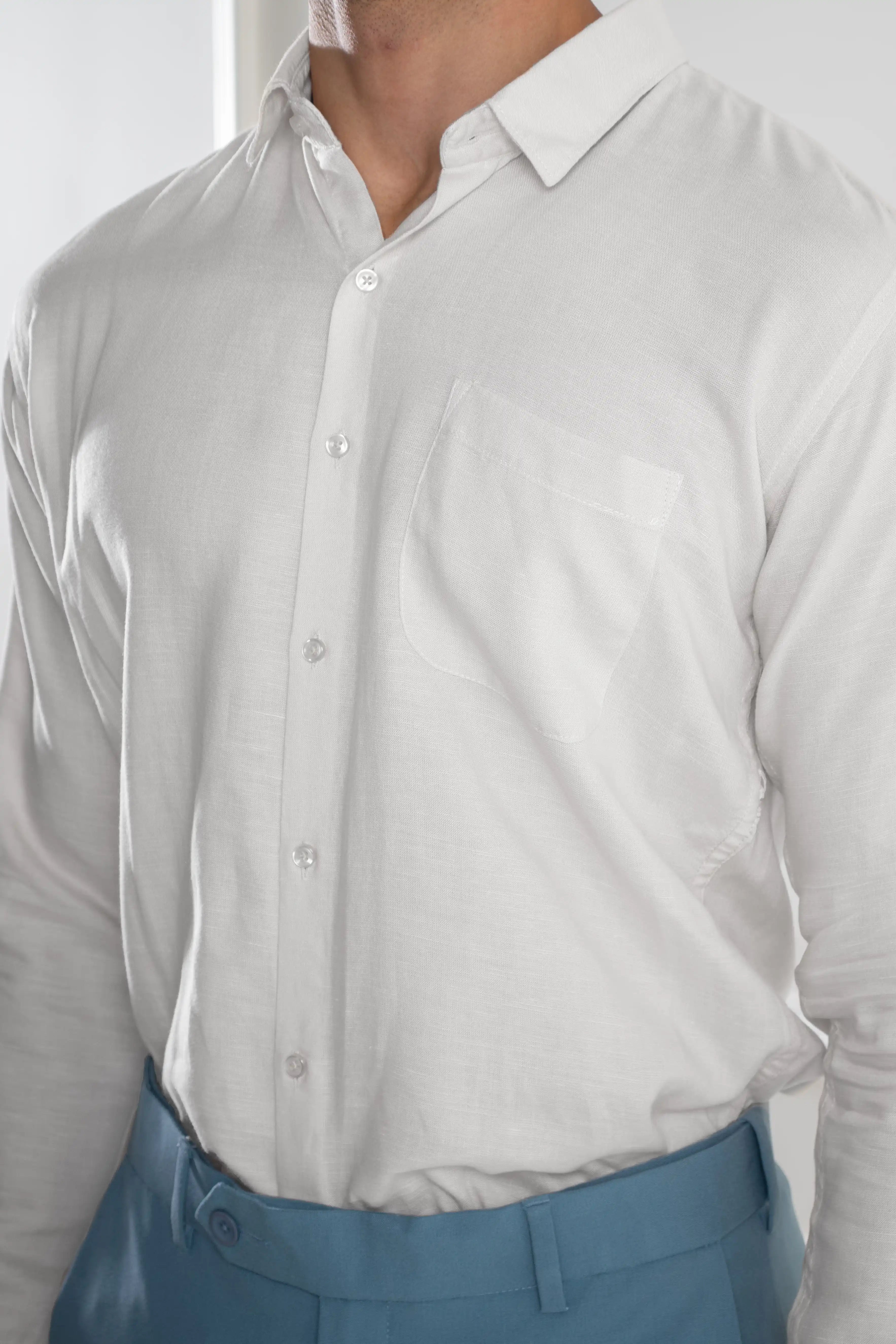 #color_Feather White