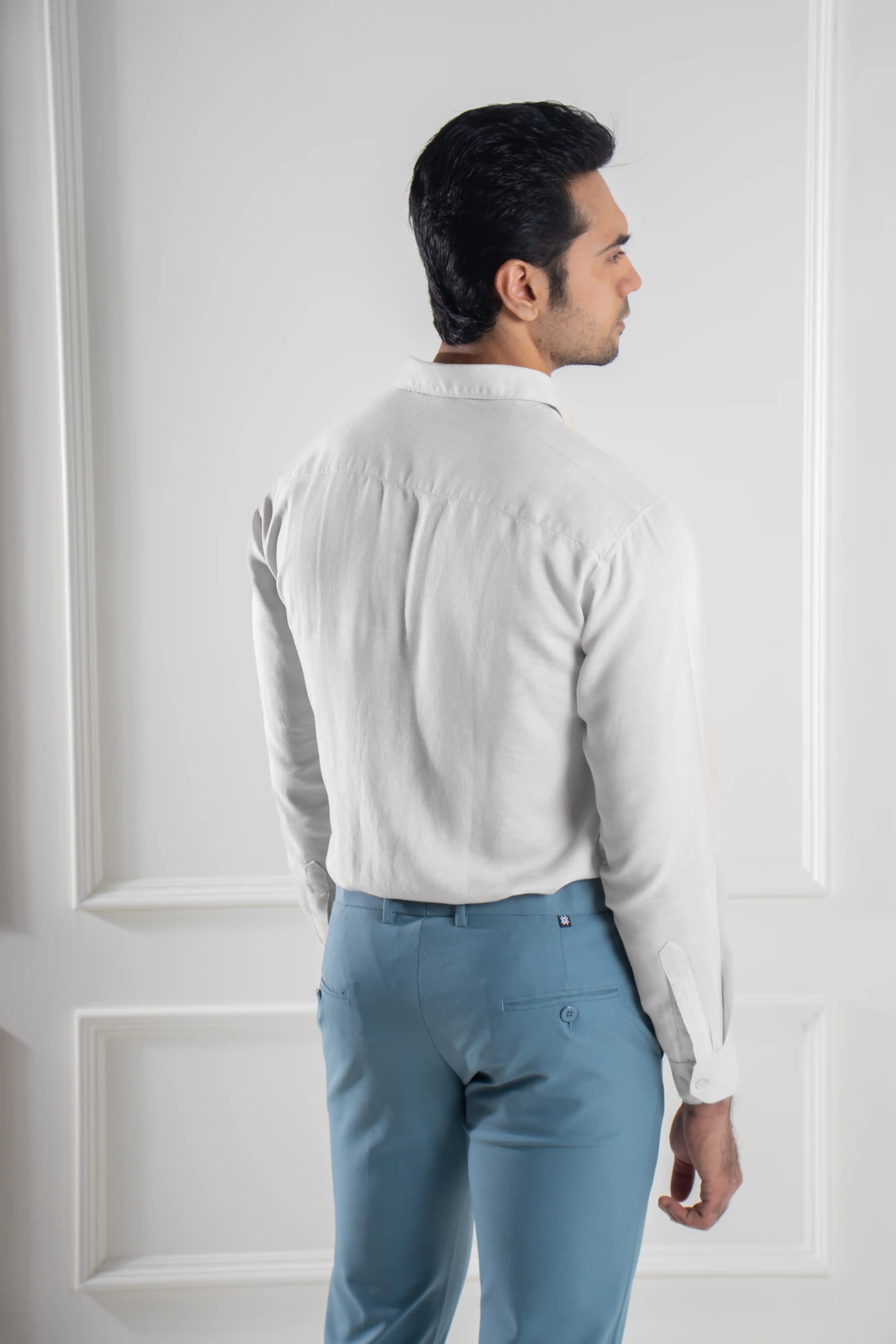 #color_Feather White