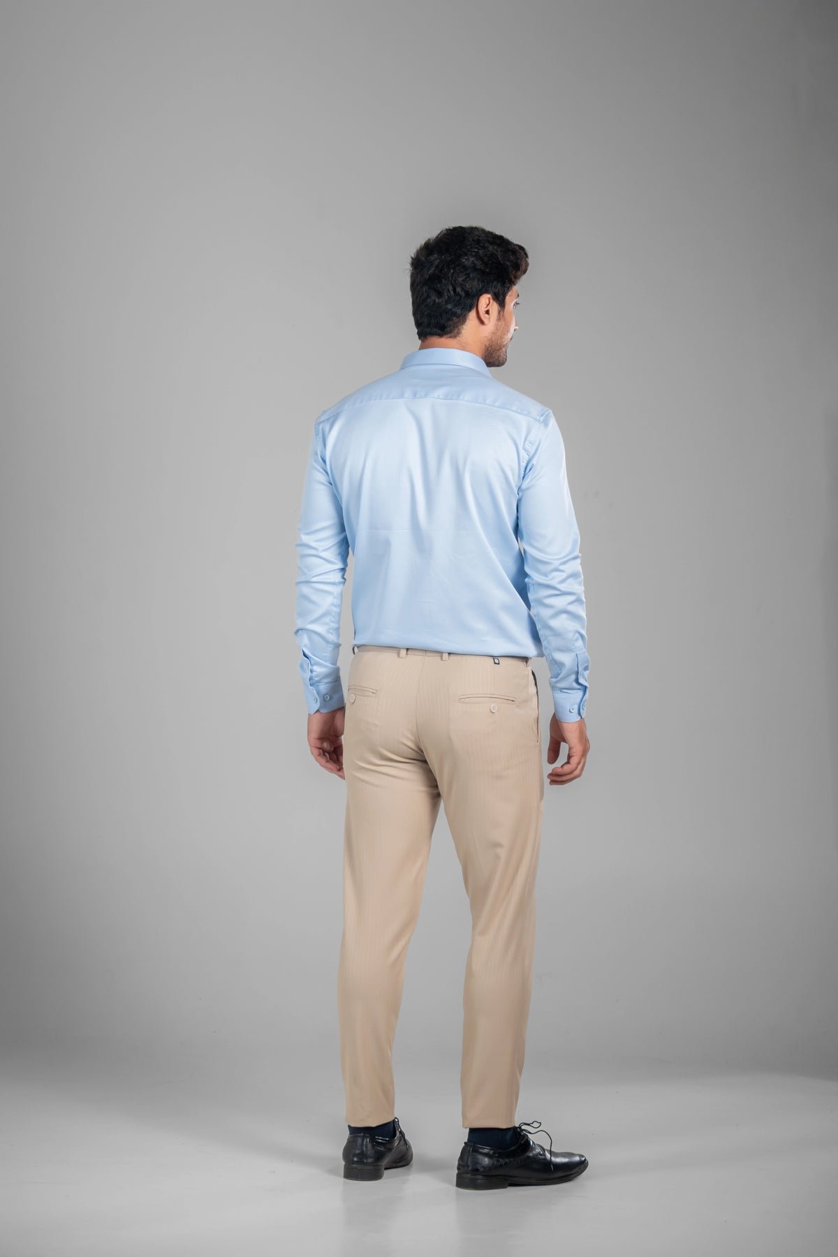 Soft Khaki Soft Lining Flexiwaist Pant – Back view