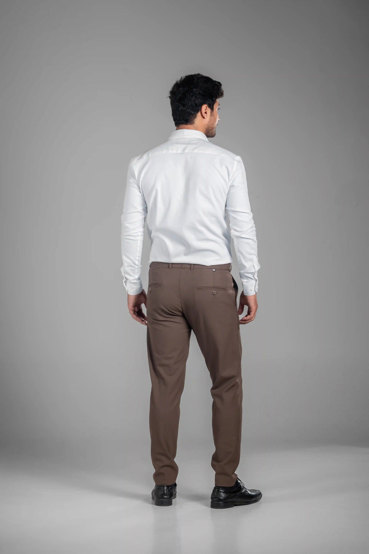 Walnut Brown Soft Lining Flexiwaist Pant – Back view