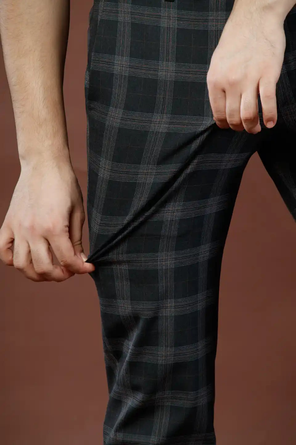 Men’s premium Storm Grey Soho Checks Flexiwaist Pants - Close view