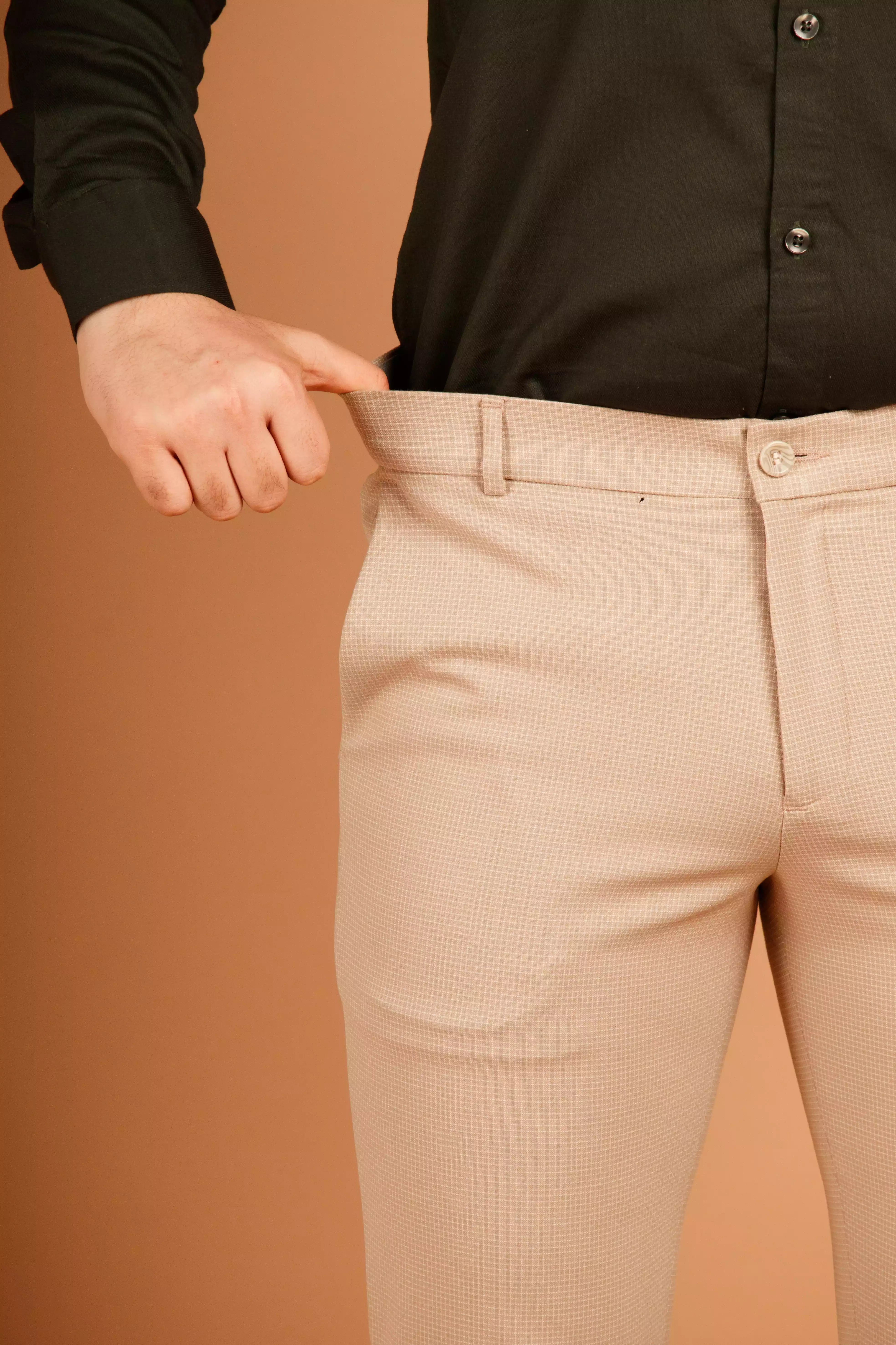 #color_Khaki