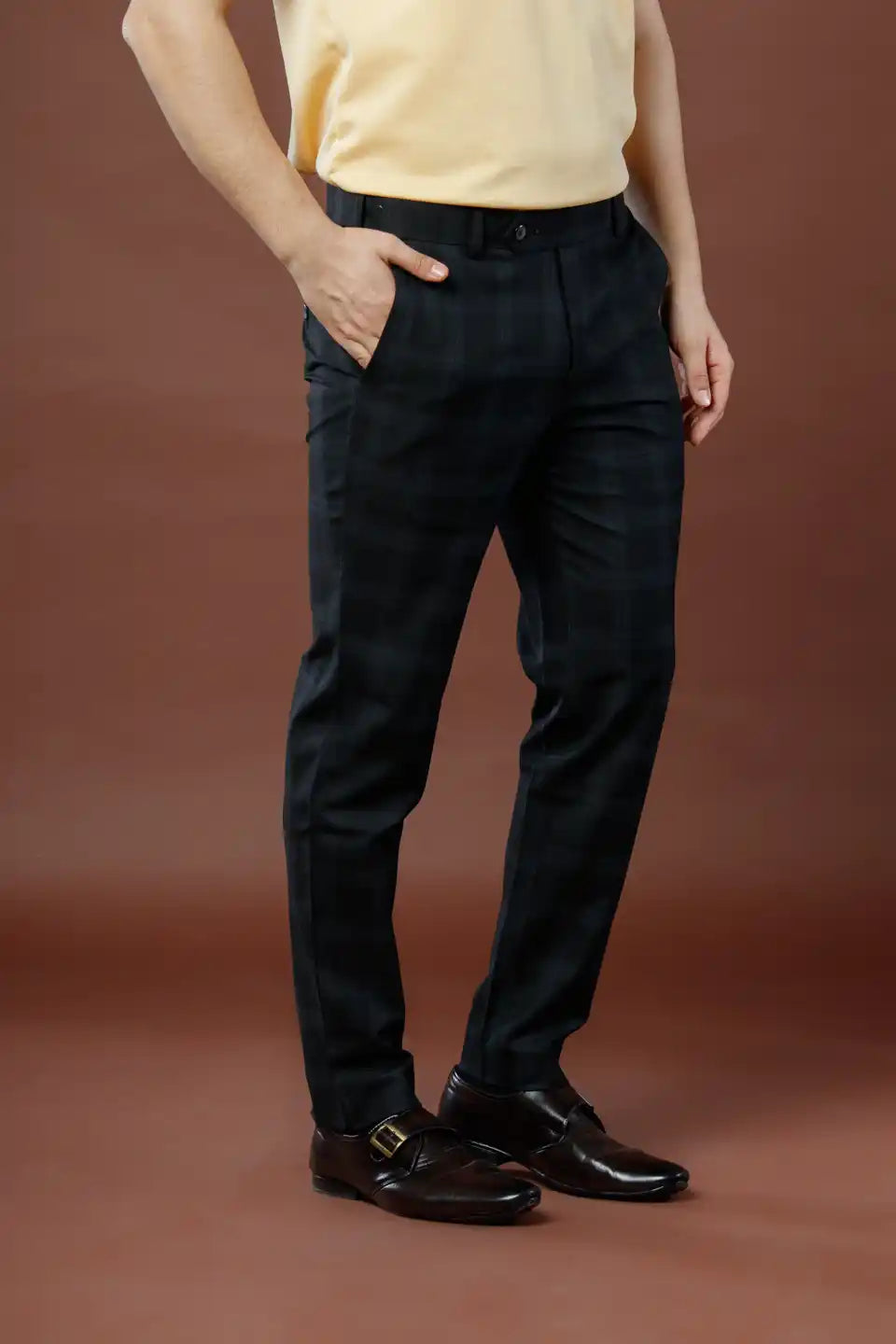 Men’s premium Blackout Soho Checks Flexiwaist Pants - Front view