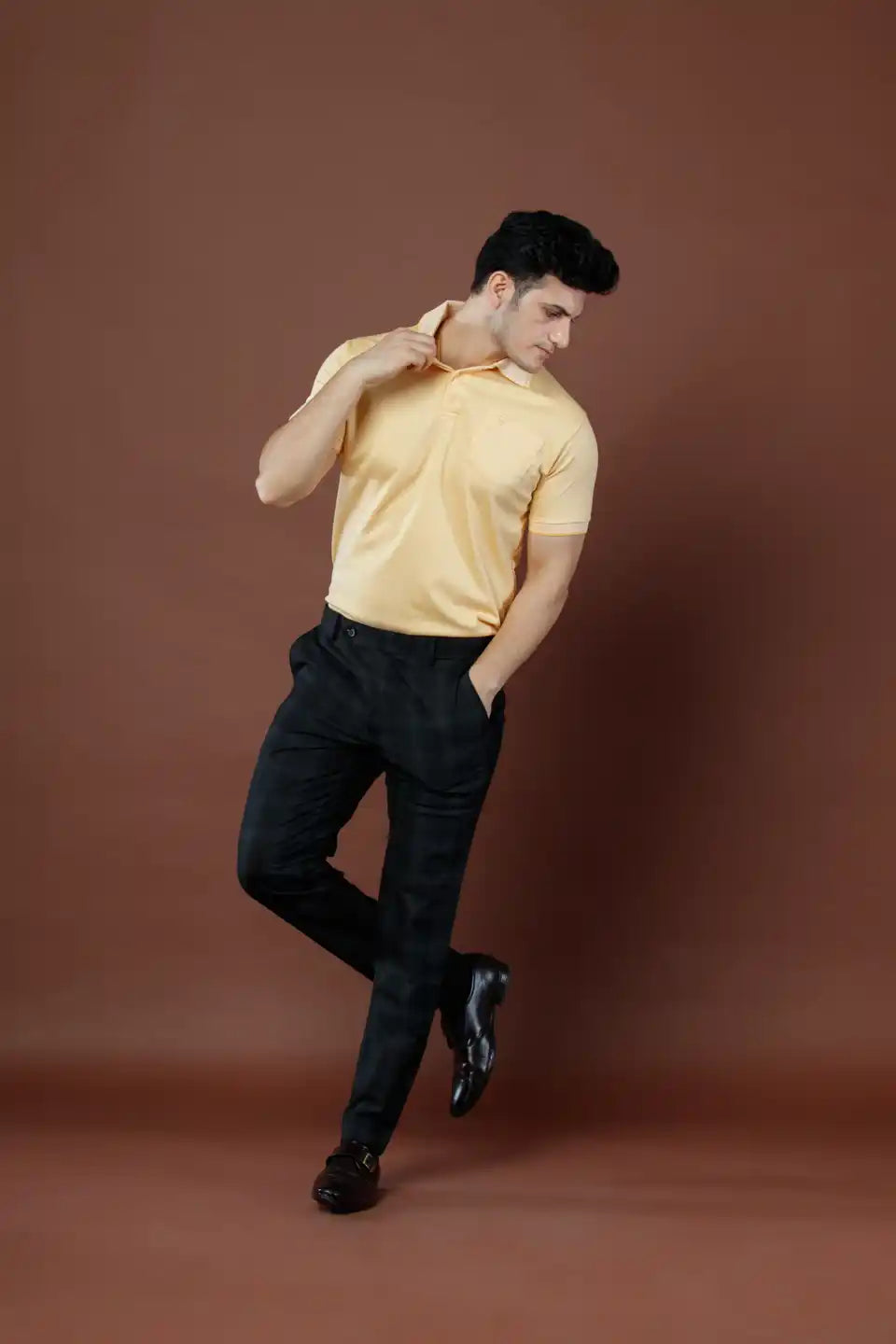 Men’s premium Blackout Soho Checks Flexiwaist Pants - Lifestyle view