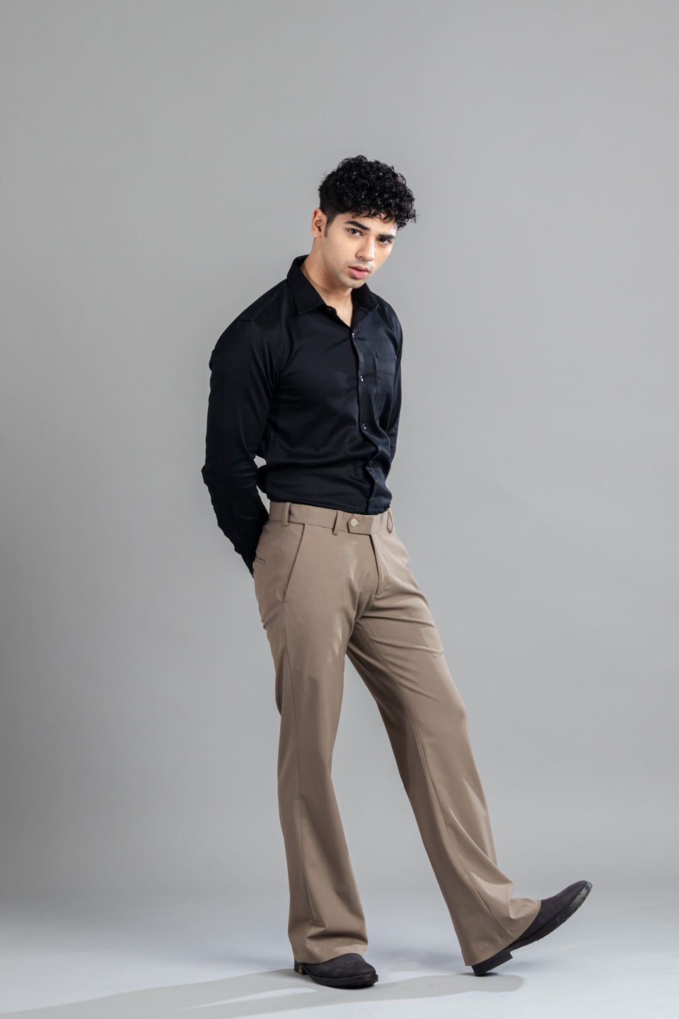 Mocha Bootcut Flexiwaist Pant – Side view