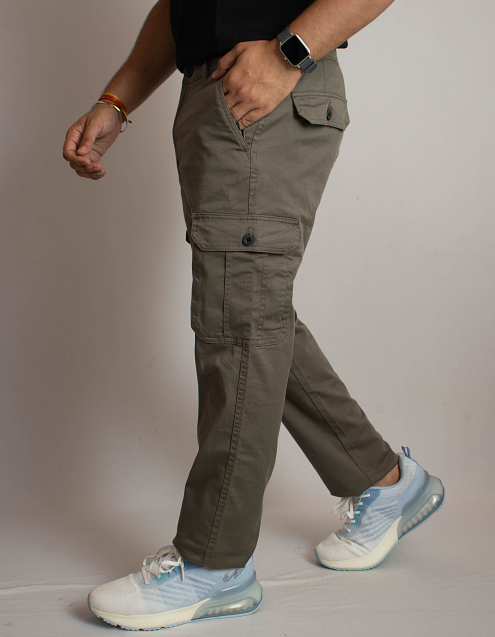 Black Cargo Pants Matching Shirt Perfect Combo Muffynn black-cargo-pants-matching-shirt-perfect-combo-muffynn