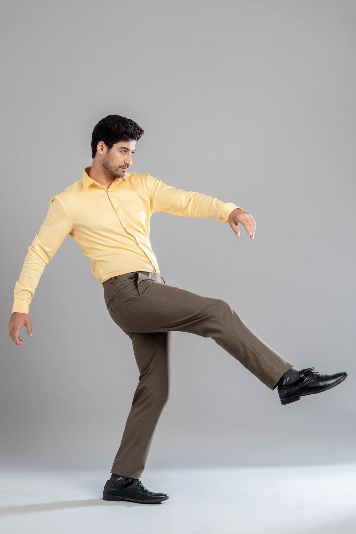 Wood Melange Flexiwaist Pants - Straight Fit