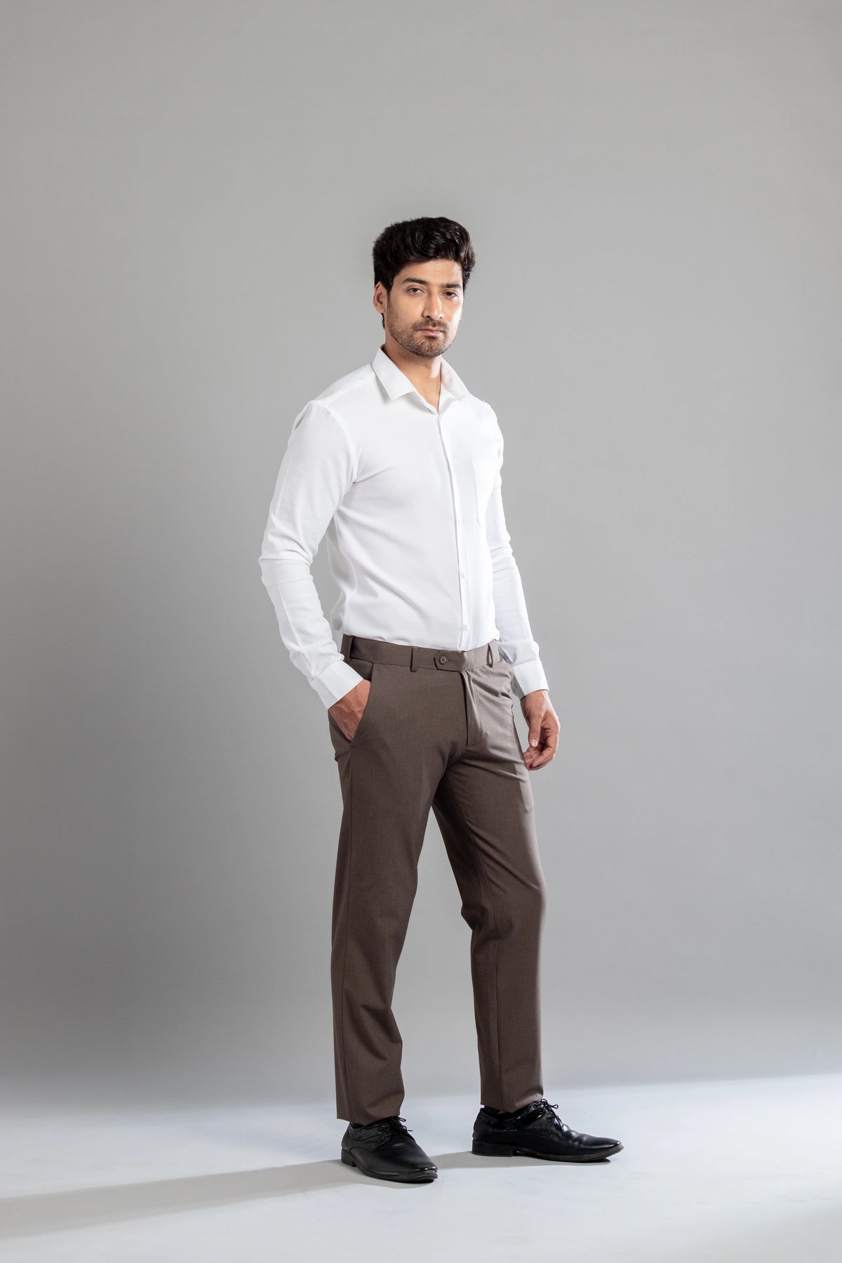 Walnut Melange Flexiwaist Pants - Straight Fit