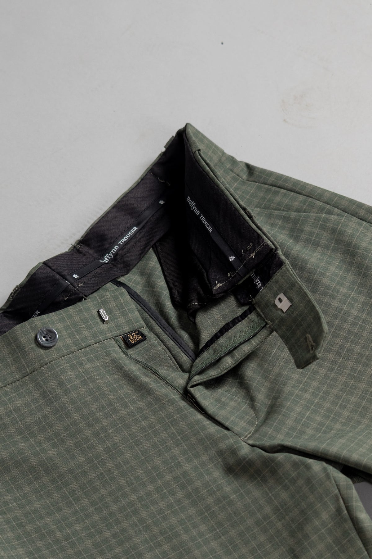 Vintage Green Box-in Checks Flexiwaist Pants - Ankle Fit