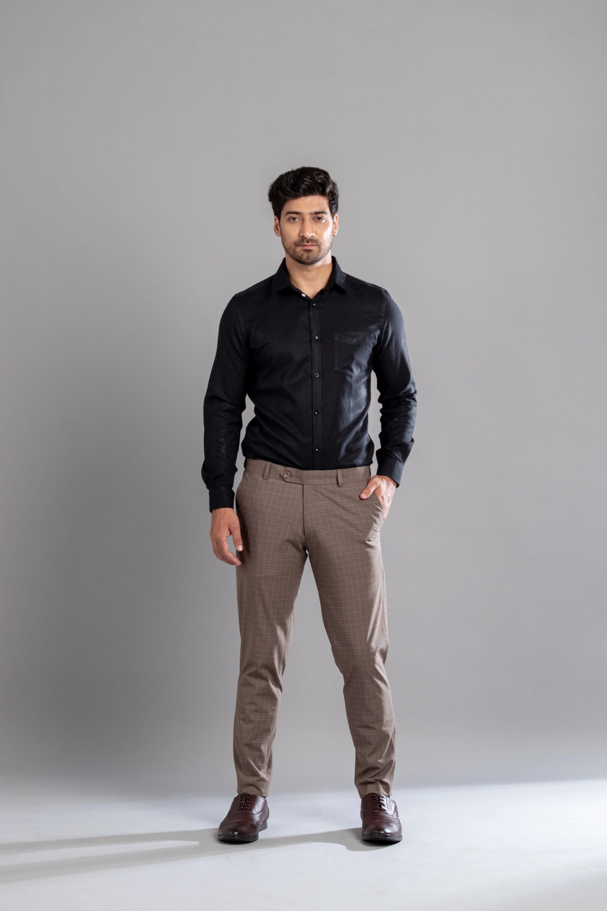 Brown Stone Box-in Checks Flexiwaist Pants - Ankle Fit