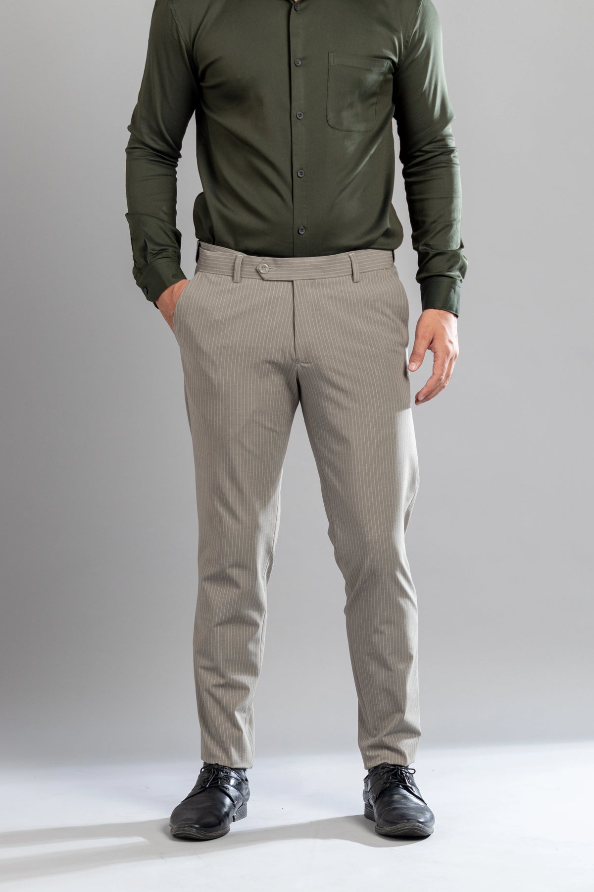 Concrete Mist Linear Stripe Flexiwaist Pants - Ankle Fit