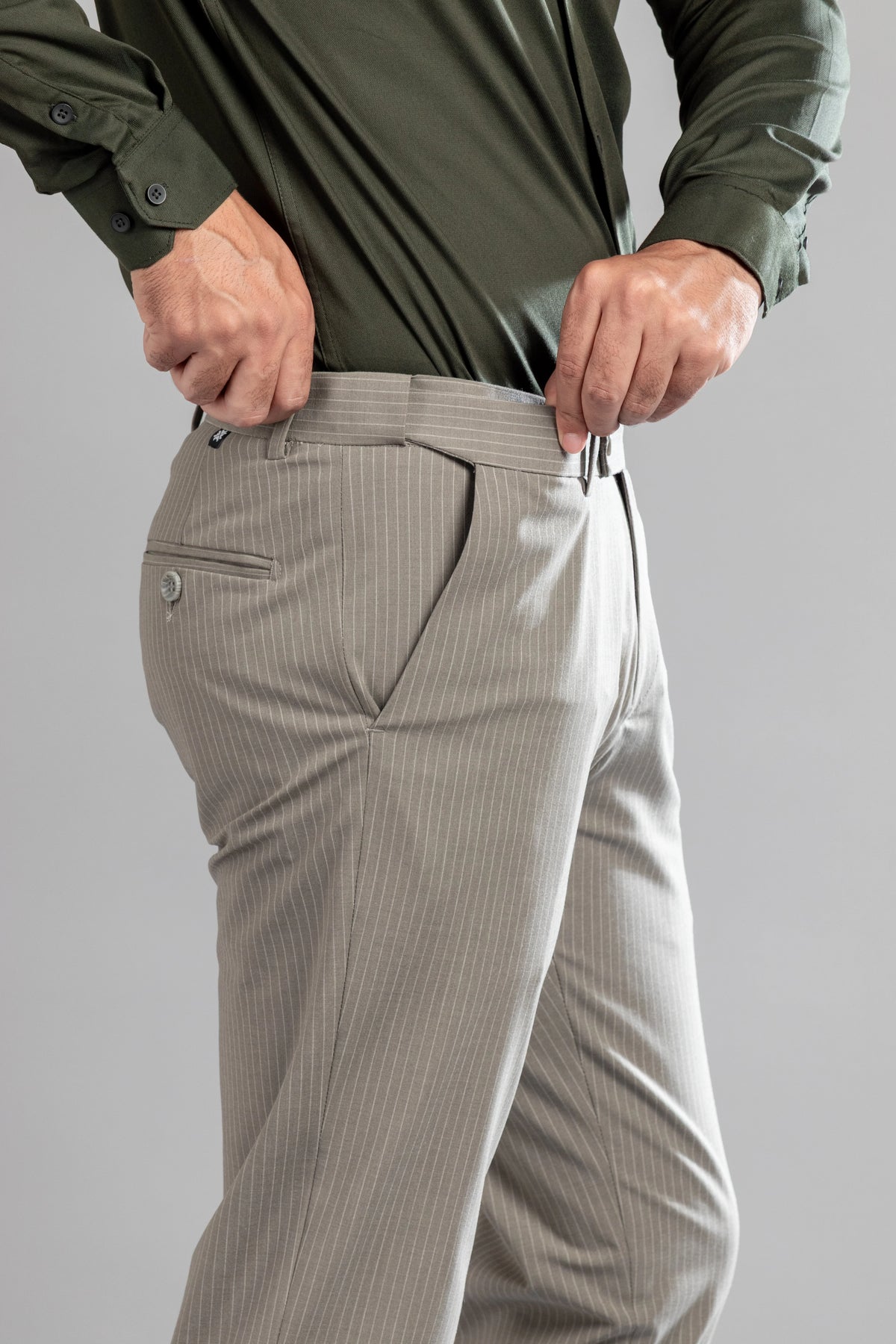 Concrete Mist Linear Stripe Flexiwaist Pants - Ankle Fit