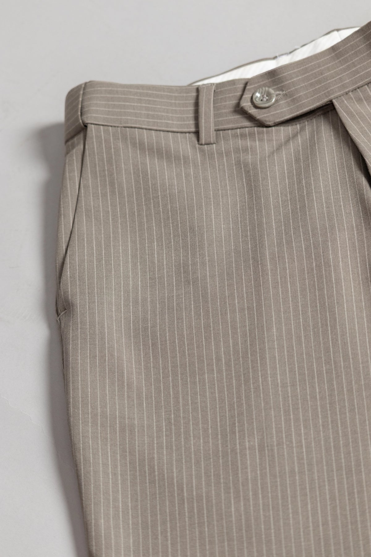 Concrete Mist Linear Stripe Flexiwaist Pants - Ankle Fit
