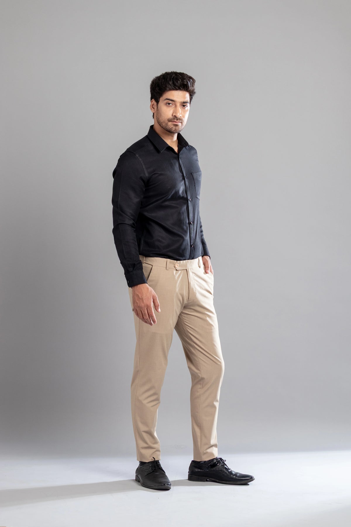 Cashmere Khaki Linear Stripe Flexiwaist Pants - Ankle Fit