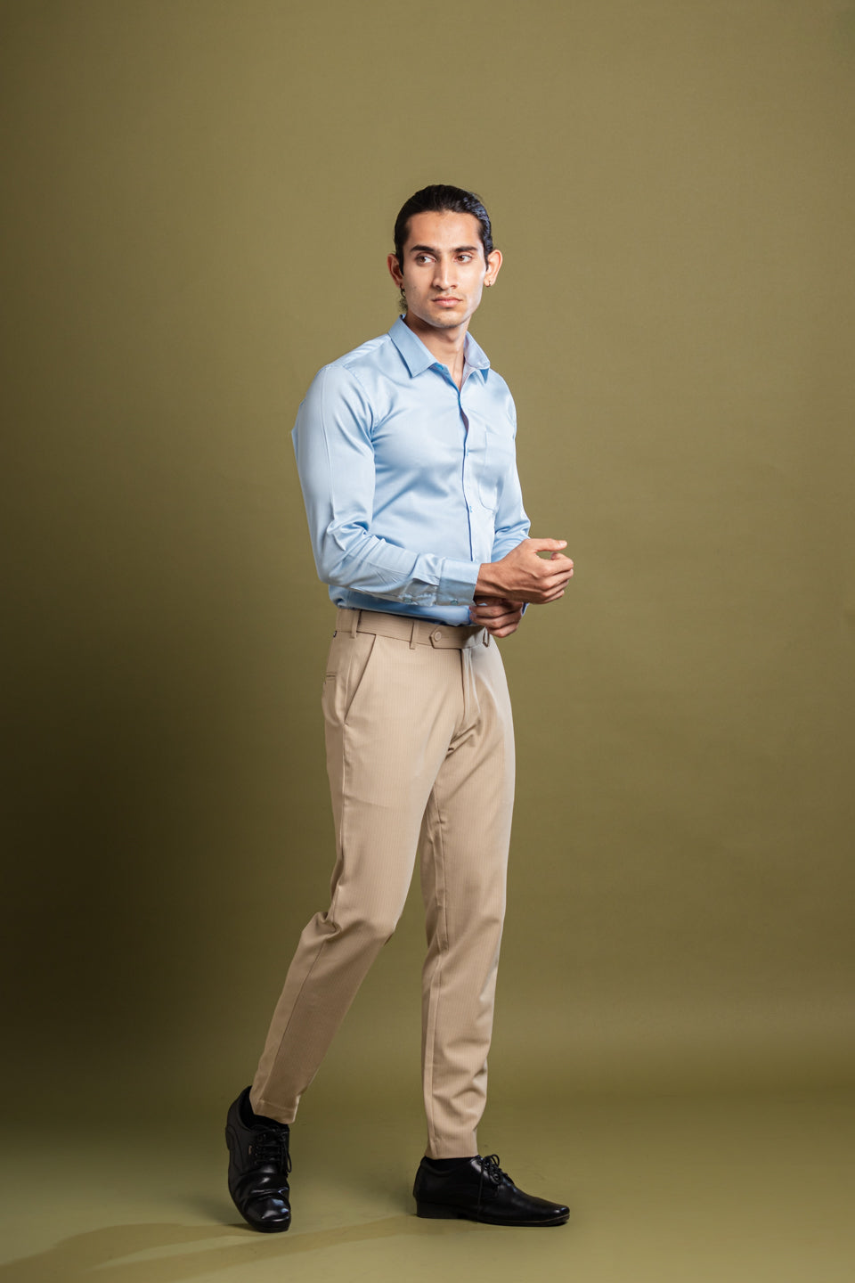 Ivory Cream Pinstripe Flexiwaist Pant – Lifestyle View