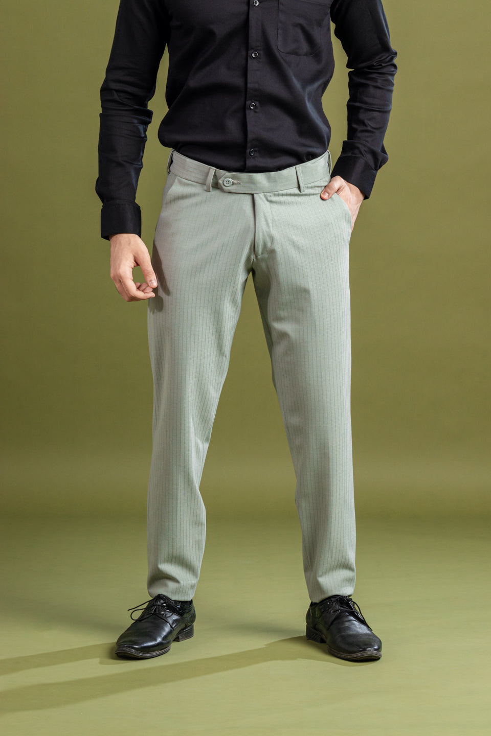 Ash Olive Soft Lining Flexiwaist Pant – Front view