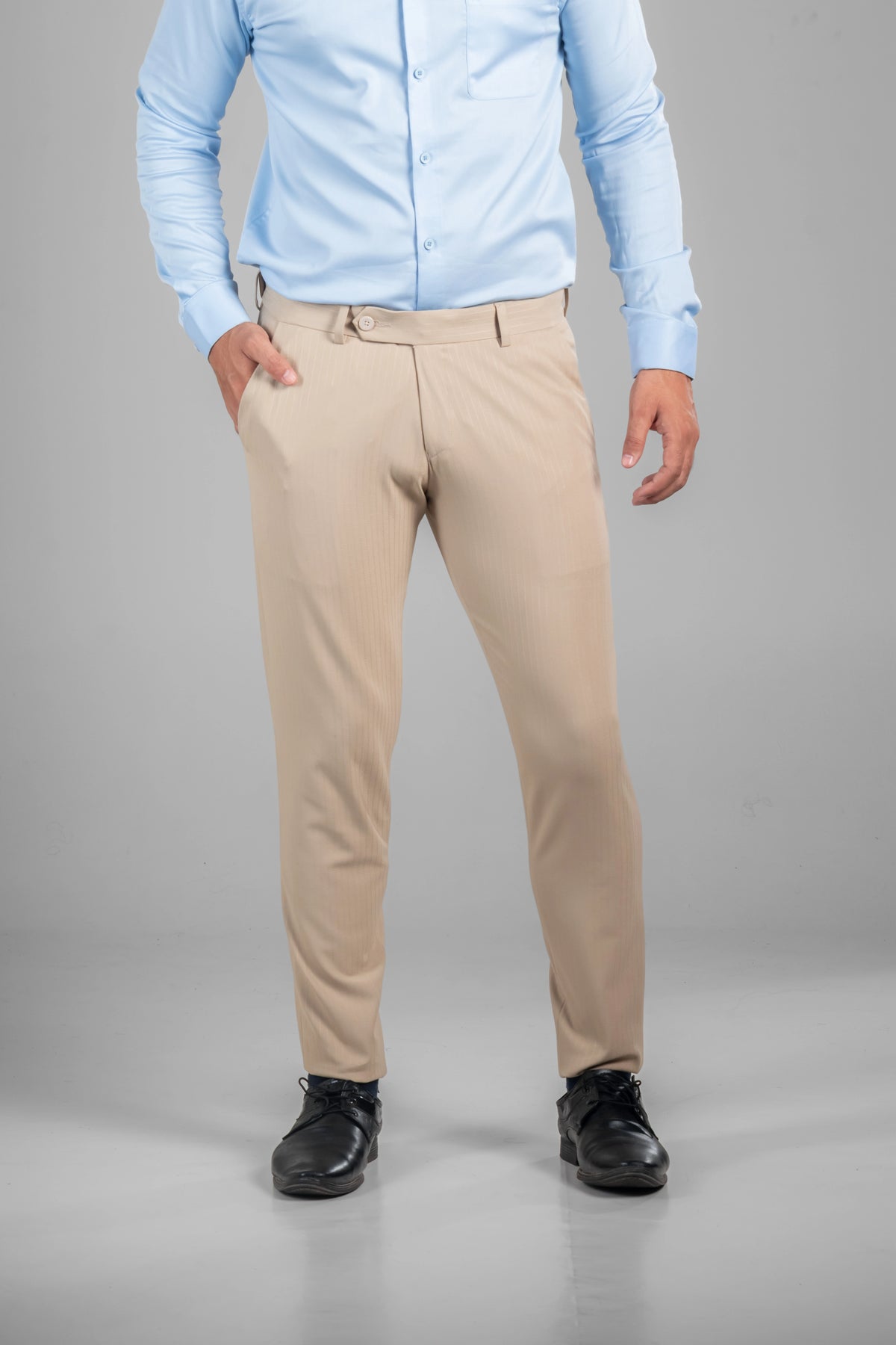 Soft Khaki Soft Lining Flexiwaist Pant – Front view