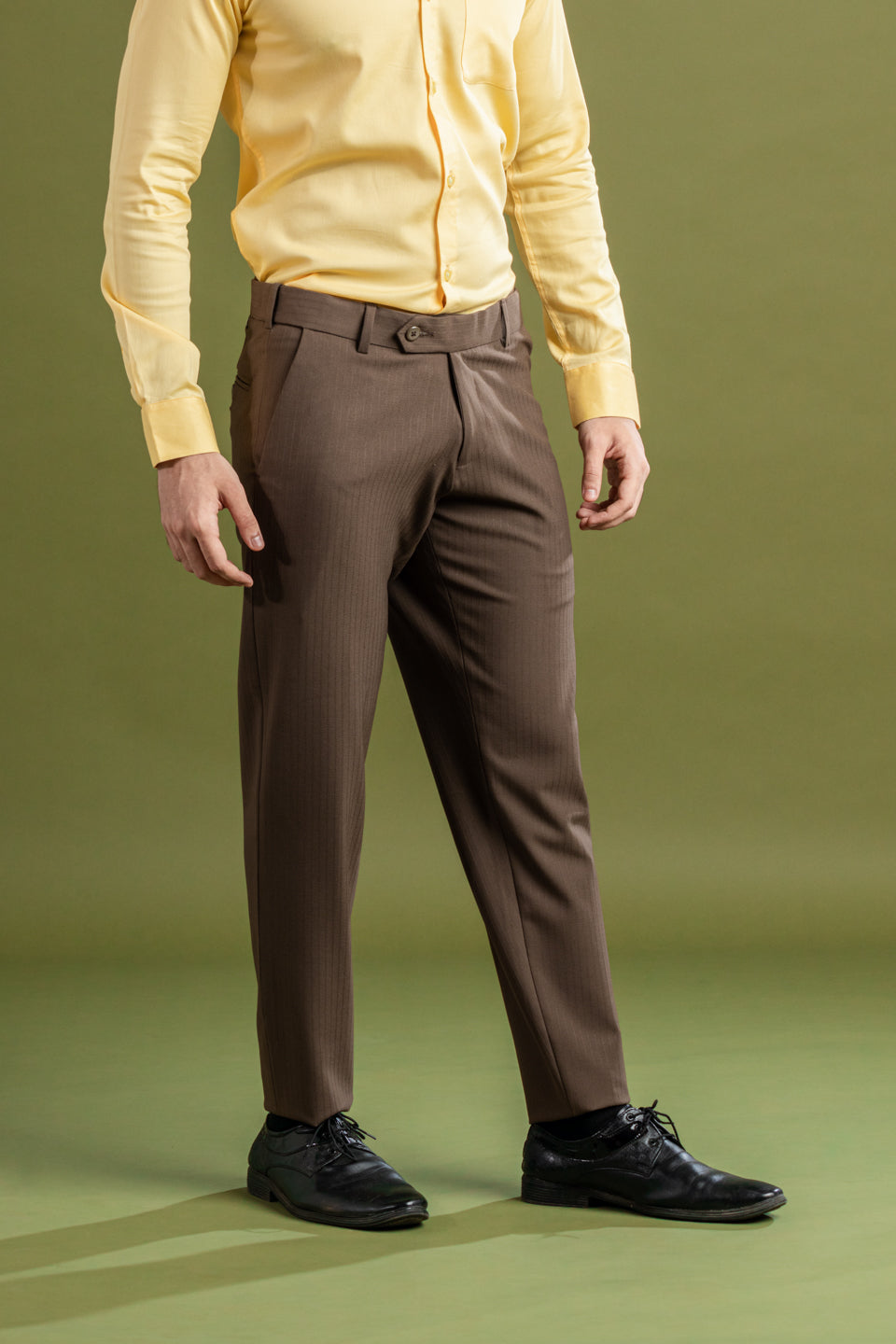 Walnut Brown Soft Lining Flexiwaist Pant – Side view