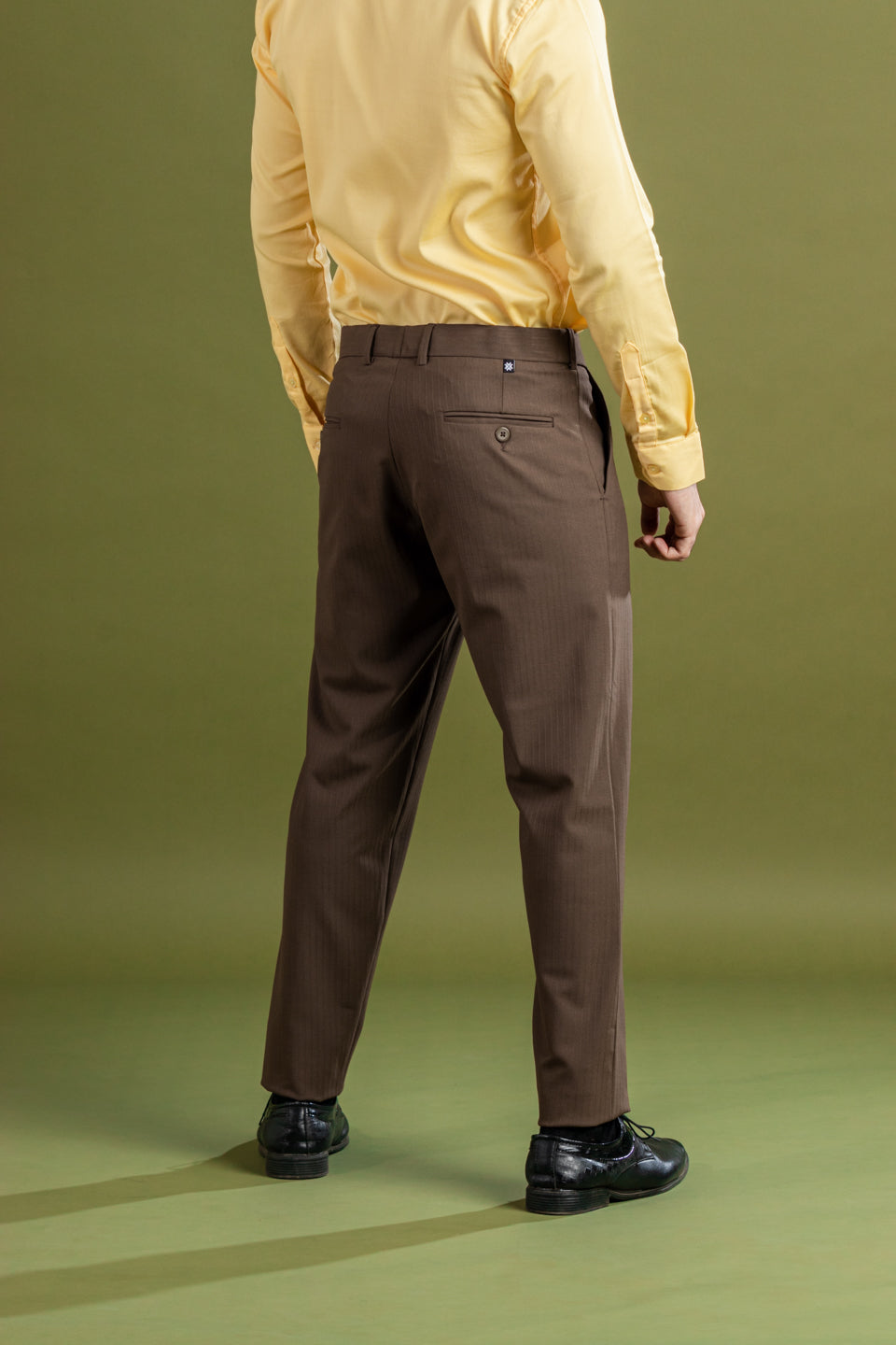 Walnut Brown Soft Lining Flexiwaist Pant – Back view