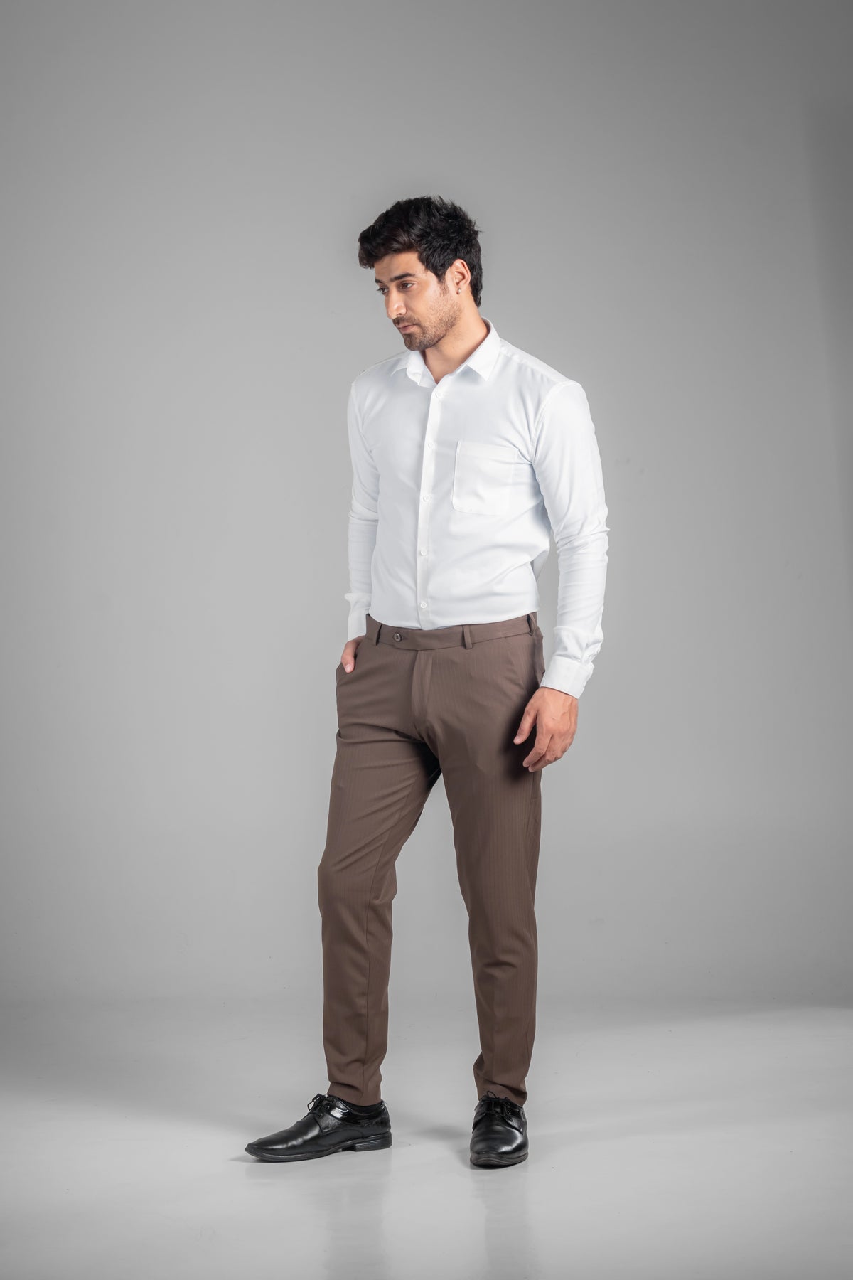 Walnut Brown Soft Lining Flexiwaist Pant – Front view