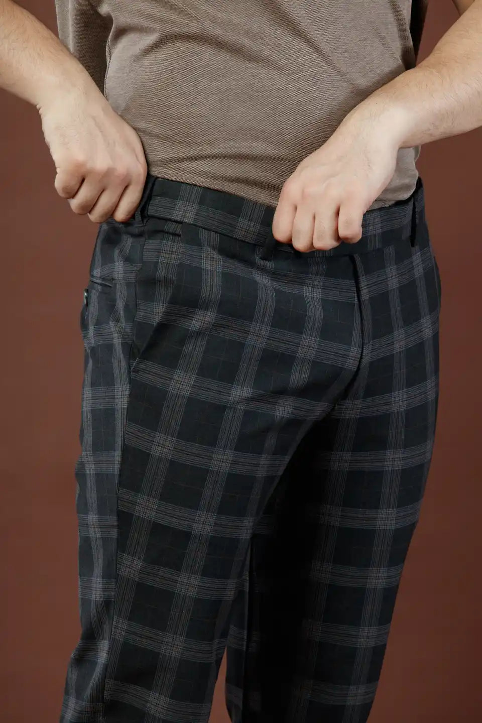 Men’s premium Storm Grey Soho Checks Flexiwaist Pants - Side view